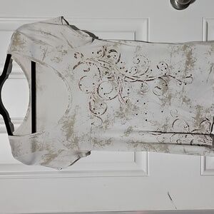 Maurices Cream and Brown Short Sleeve Tee